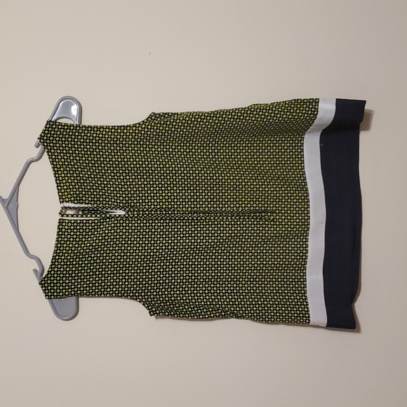 Loft green, black and white sleeveless dressy tank top - Picture 5 of 6